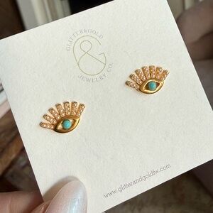 NWT: 🧿 Evil Eye with Pearl Lashes Studs